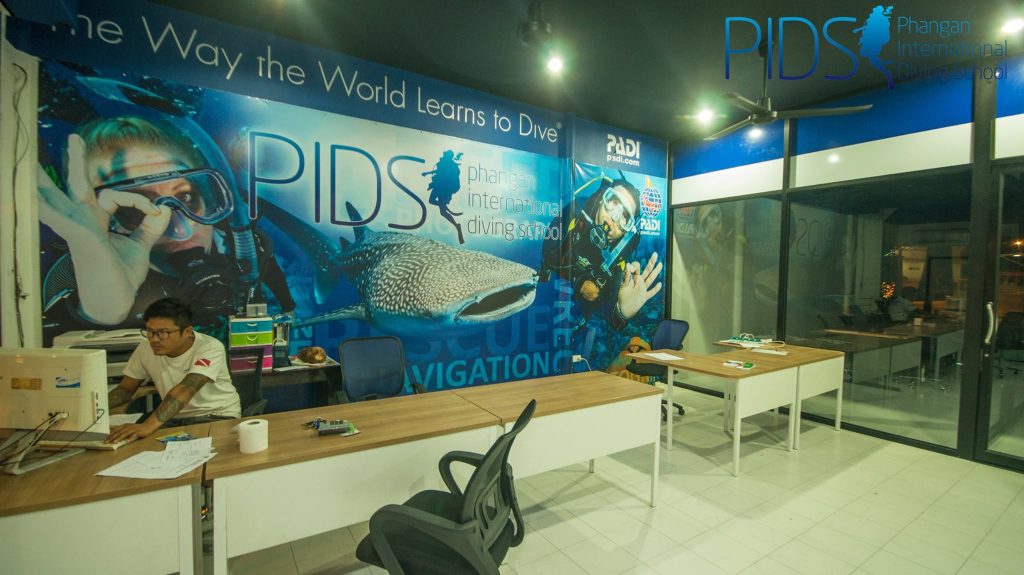 Phangan International Diving School RUSHKULT