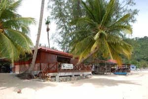 Beach With Dive Shop Tioman | RUSHKULT