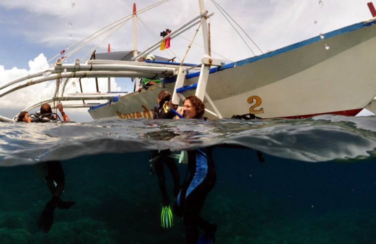 boat dive 3 | RUSHKULT