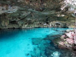 dive cenotes in mexico