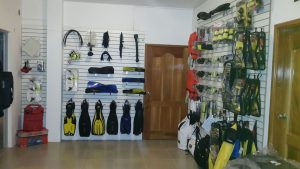 dive shop galapagos