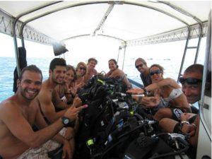 divers 16