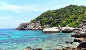 mae haad beach  koh tao