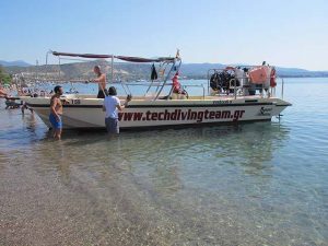 scuba dive boat greece