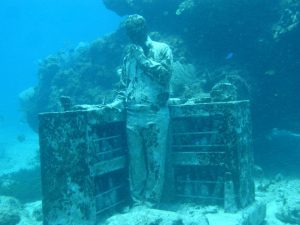 underwater museum 4